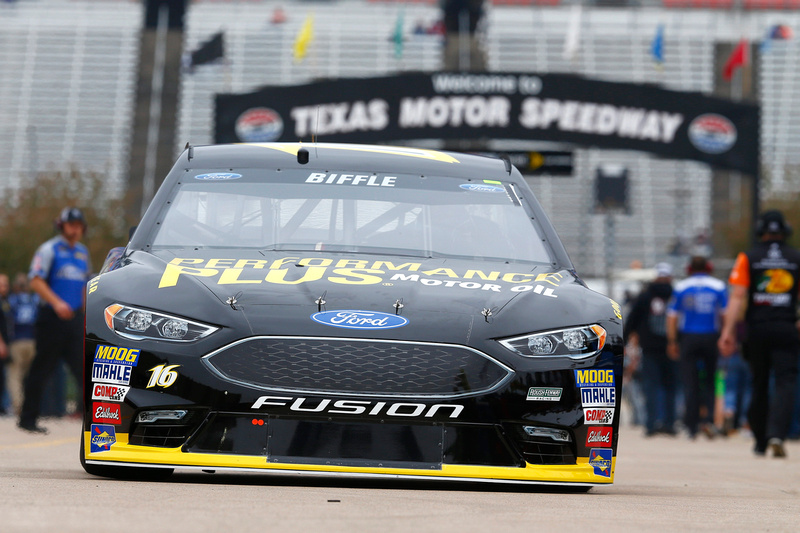 Biffle Finishes 18th at Texas