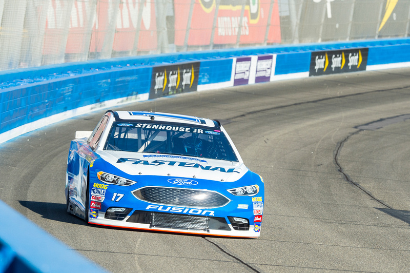 Stenhouse Jr. Leads Roush Fenway with Strong 5th-Place Finish in California