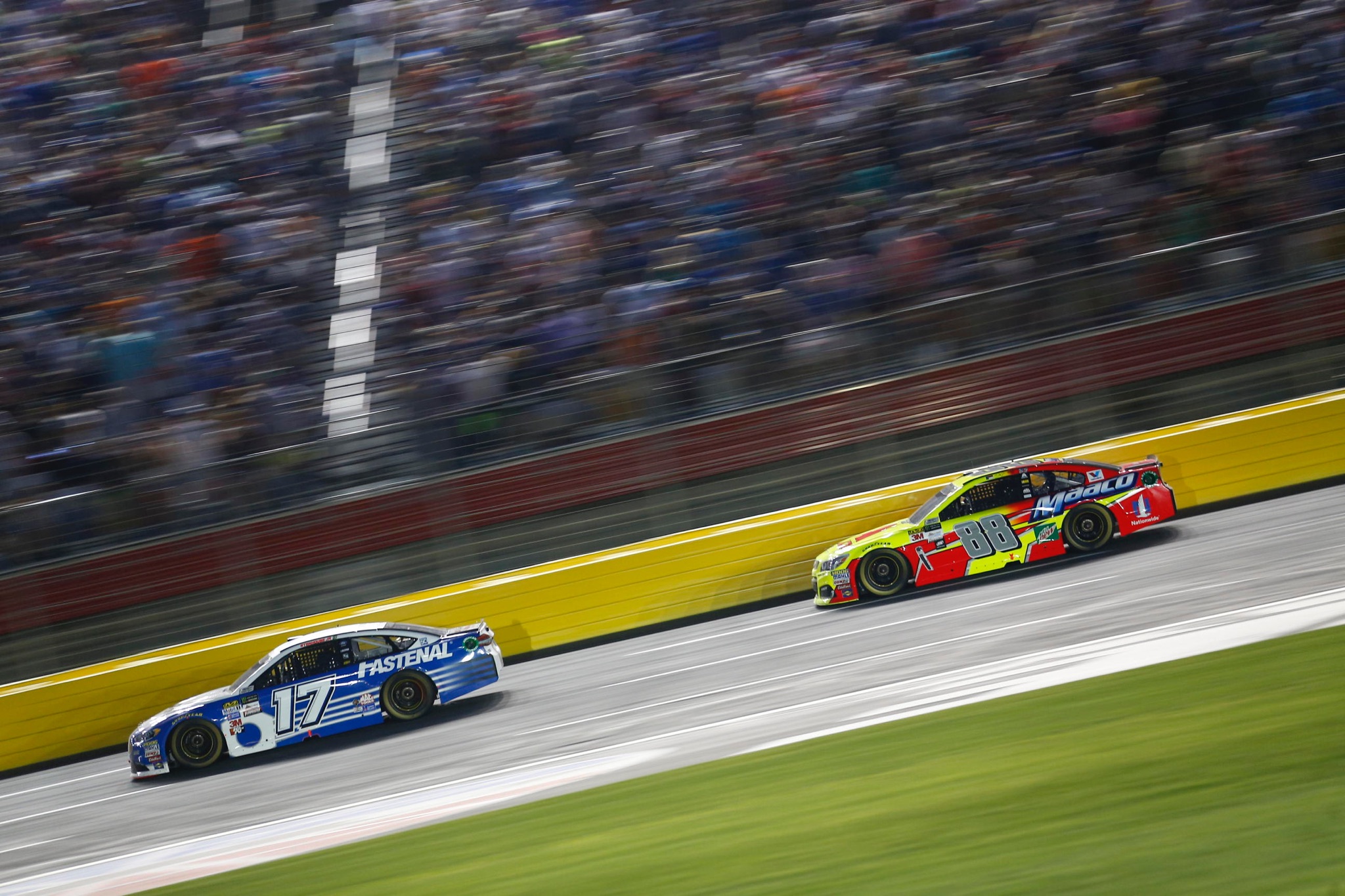 Stenhouse Jr. Finishes 14th in All-Star Race