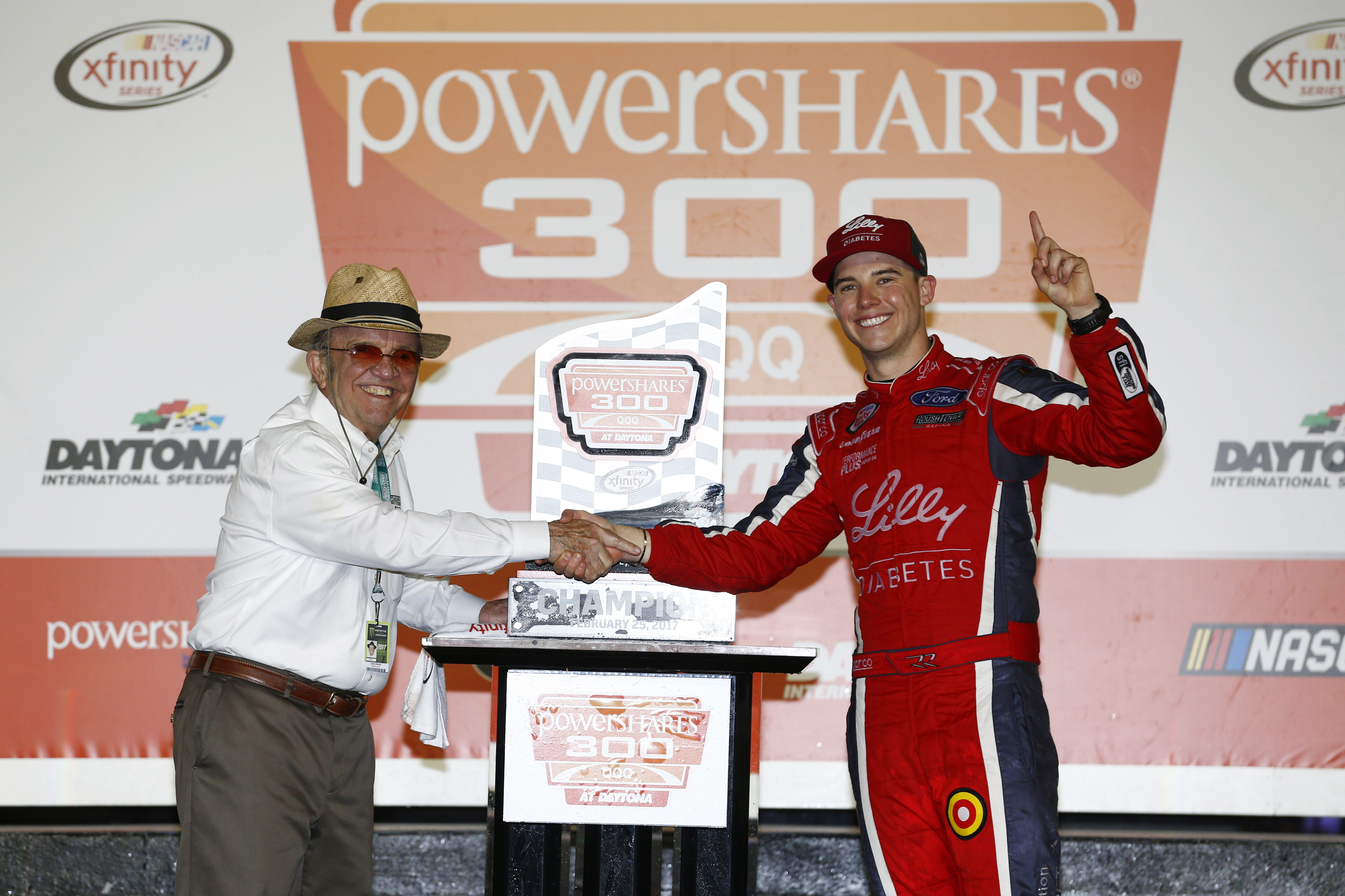 Roush Fenway drivers share winning bond at Daytona