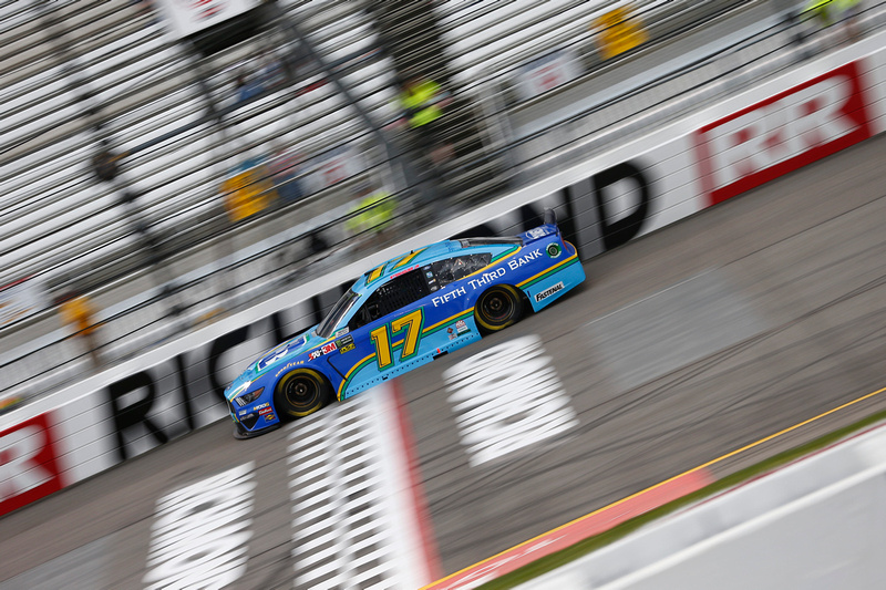 Stenhouse Jr. Drives Fifth Third Ford to a 16th-Place Finish at Richmond