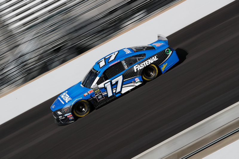 Early Incident on Pit-Road Forces Stenhouse to Settle with a 31st-Place Finish at Indy