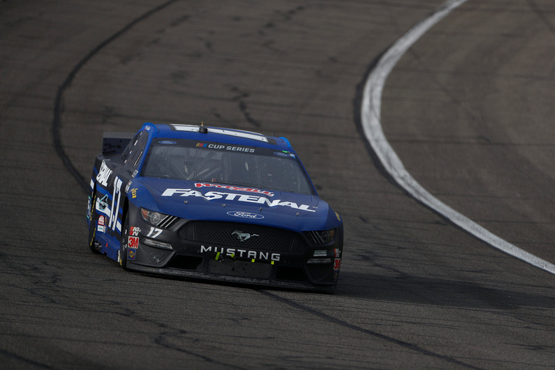 Buescher Scores Solid 16th-Place Finish in Fontana